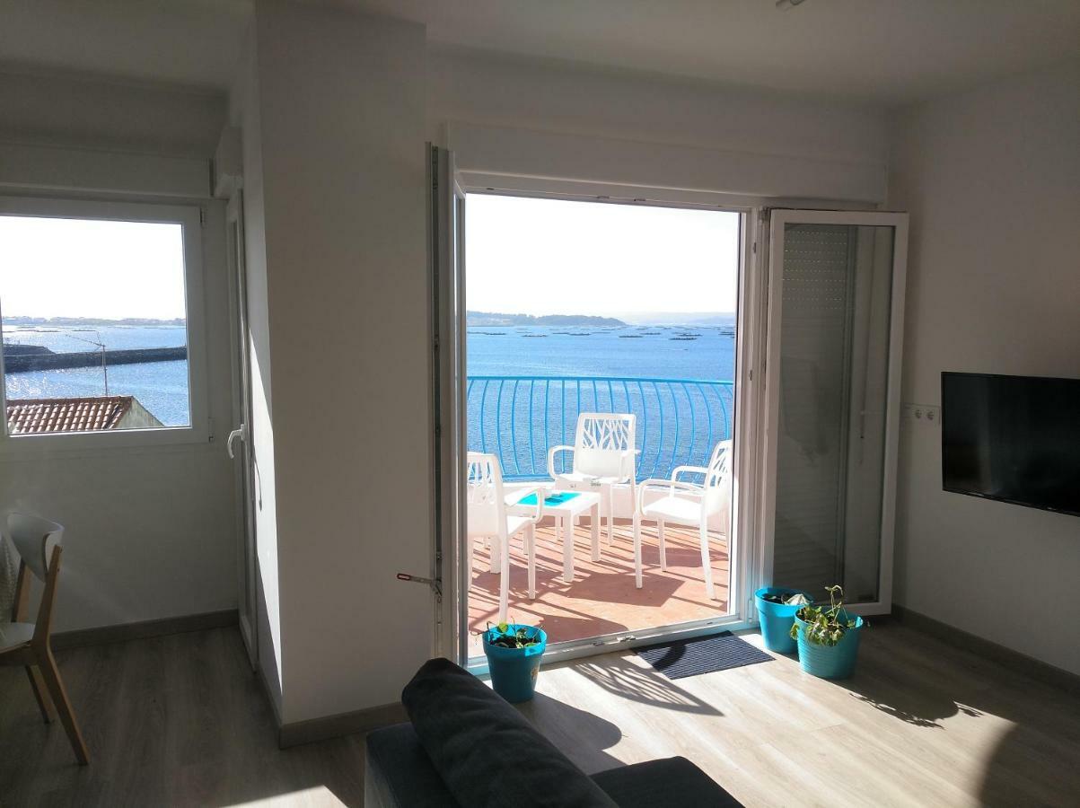 Apartamentos Poniente ビラノーバ・デ・アロウサ エクステリア 写真